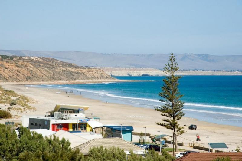 Moana Beach Tourist Park Exterior photo